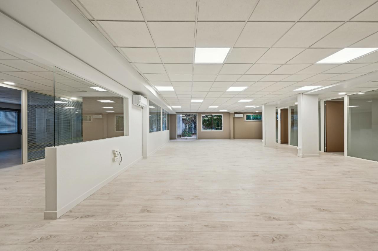 Bureau Paris 470m² Location bureau Paris OLBUR2530643 4